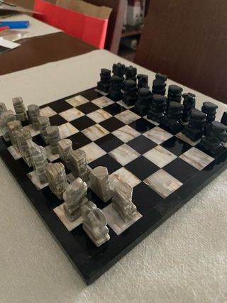 Ajedrez de piedra natural