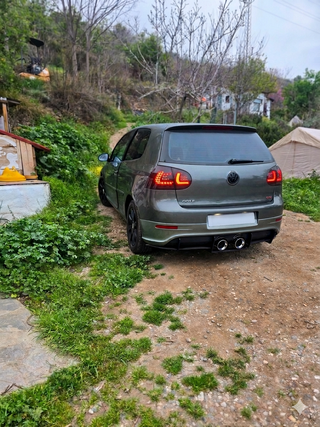 Volkswagen Golf v 2.0 tdi 235 cv