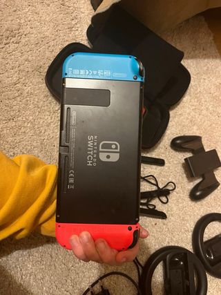 Nintendo Switch Roja y Azul
