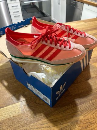 Zapatillas Adidas SL 72 Rosa y Rojo 3