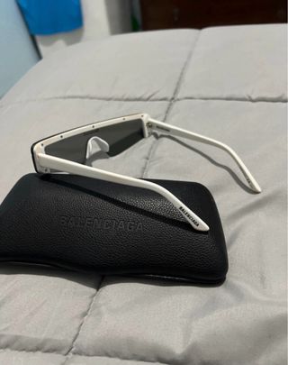 Occhiali Balenciaga Bianchi e Argento