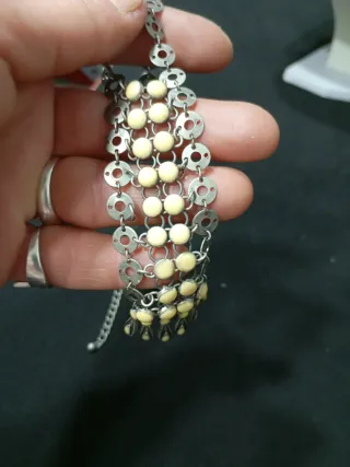 Collar mujer beige y plata