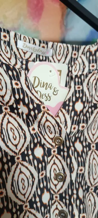 Conjunto blusa y pantalón estampado talla S