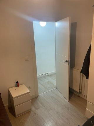 Se alquila habitación en piso compartido 270€