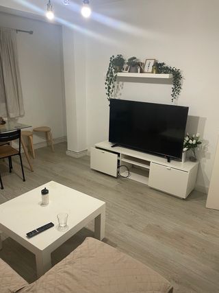 Se alquila habitación en piso compartido 270€