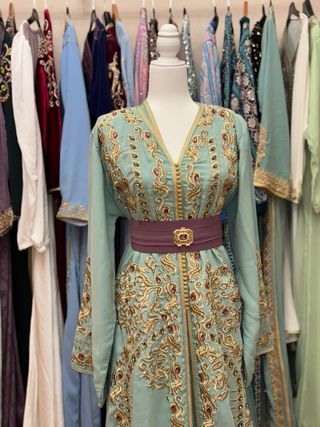 Alquiler y venta Kaftán bordado talla única