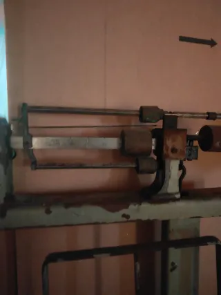 2 Básculas antiguas de pesaje