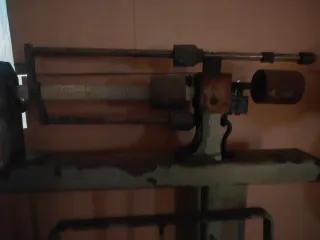 2 Básculas antiguas de pesaje