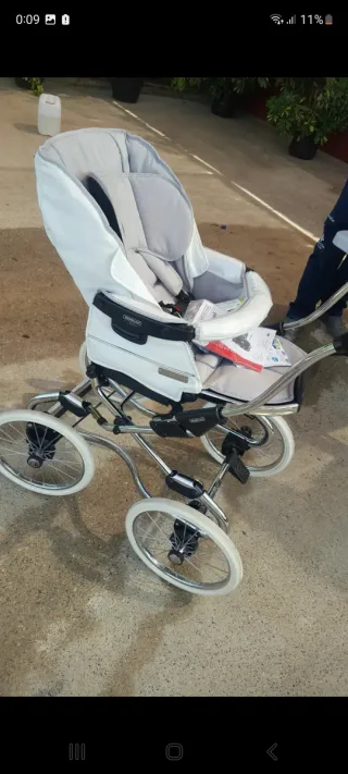 Carro Bebecar Clásico Blanco