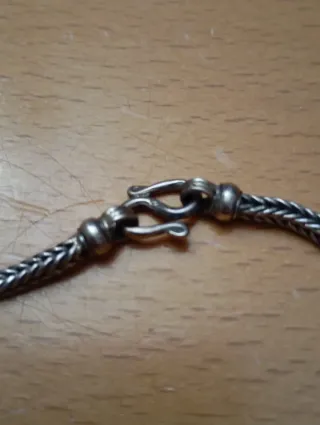 Collar de plata con diseño