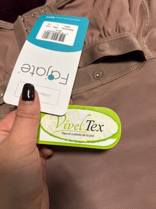 Faja reductora con cremallera beige