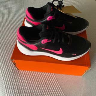 Deportivas Nike mujer/niña Talla 36