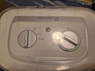 Calefactor Rowenta Instant Comfort Aqua nuevo