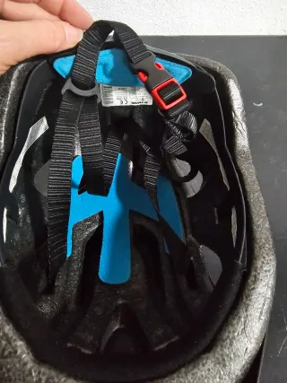 Casco Ciclismo Negro y Azul