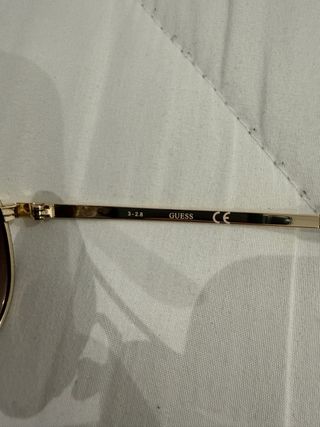 Gafas de sol Guess Aviator Mujer