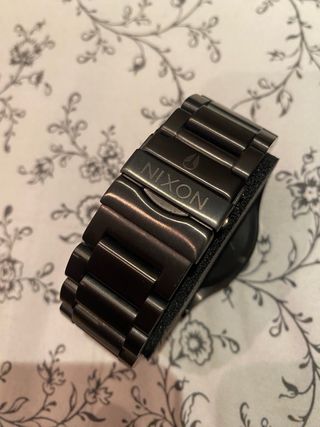 Nixon x 2Pac reloj 51-30 Edición Limitada