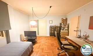 Piso en venta en Centre en Figueres