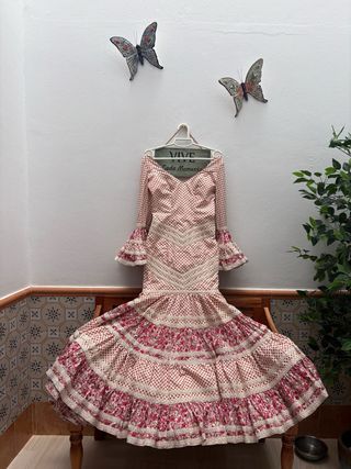 Vestido Flamenca Rosa y Blanco
