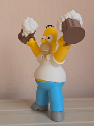 Statuina di Homer Simpson con birre