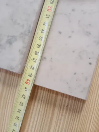 Rodapiés de mármol veteado (200 unidades)