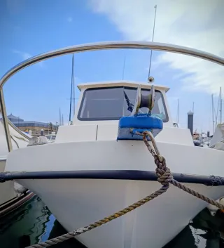 Barco pesca y recreo Sada 520