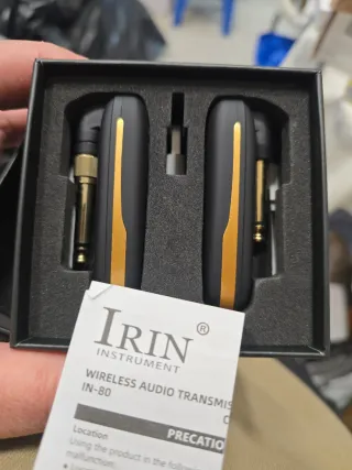 Sistema Inalámbrico IRIN IN-80 Guitarra