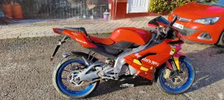 Aprilia RS 125 2T Roja y Negra
