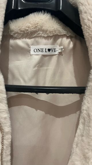 Cazadora de pelo beige talla única