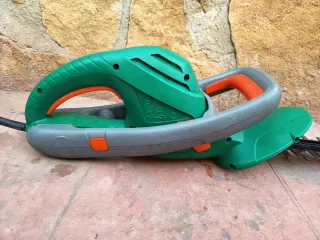 Cortasetos Black & Decker Eléctrico