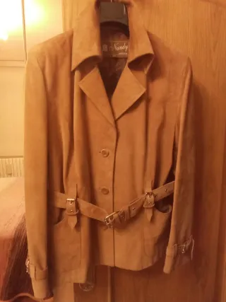 Chaqueta Nandy Piel Vuelta, Talla 46.