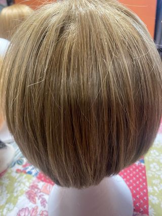 Peluca Rene of Paris Castaña Corta