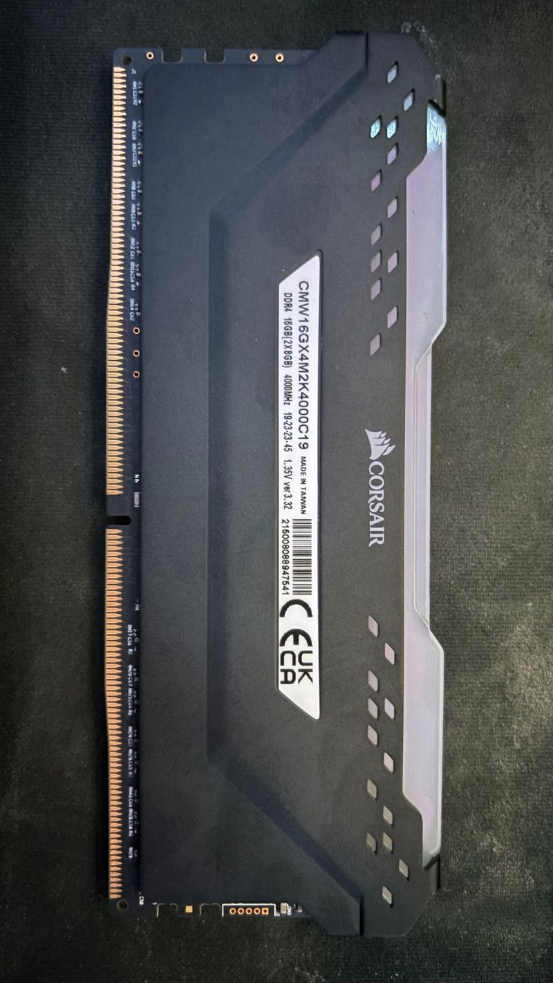 RAM Corsair RGB Pro DDR4 4000MHz 16GB (2x8GB) afbeelding 3