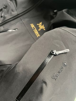 Chaqueta Arc'teryx Alpha SV