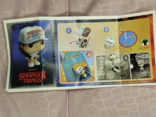 Dustin Henderson Kinder Joy Stranger Things