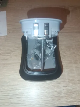 Caja de seguridad para llaves con combinación