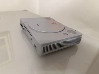 Sony PlayStation PS1 SCPH-7502 + 2 controller