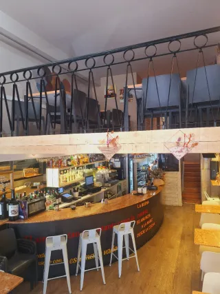 Traspaso negocio muy rentable, céntrico