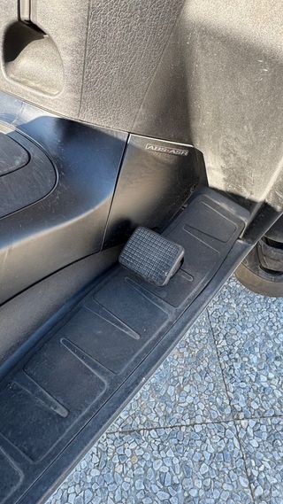 Piaggio MP3 350 - 10.800 km - Carnet B coche