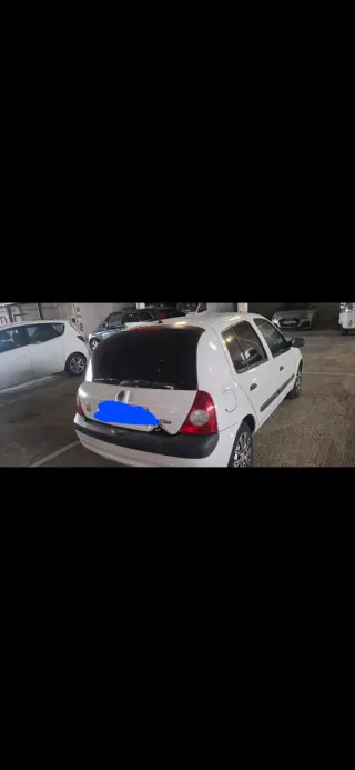 Renault Clio 2004