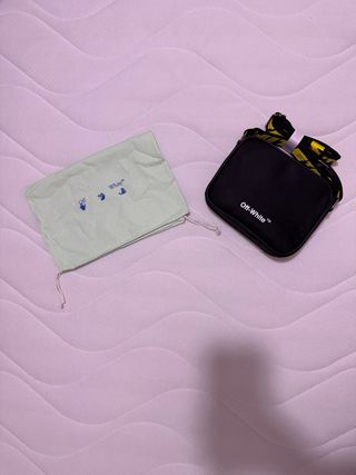 Borsello Off-White tracolla nero giallo