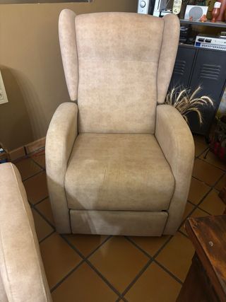 Divano relax in tessuto beige