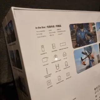 Kit essenziale Insta360 X5 8K 360 Action Cam