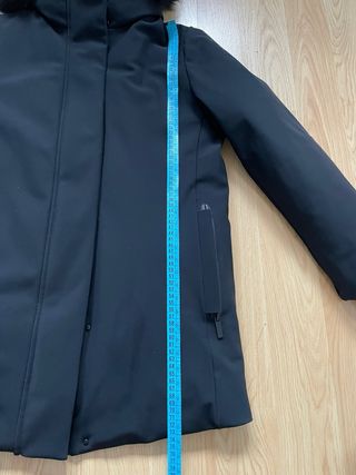 Plumífero Zara Negro con Capucha