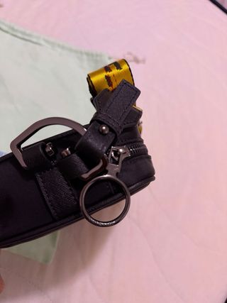 Borsello Off-White nero e bianco