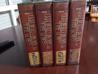 Warheads Medieval Tales Figure Chibi - Set di 4 Scatole