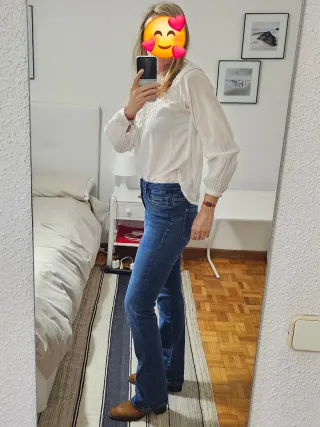 Jeans acampanados Zara azul