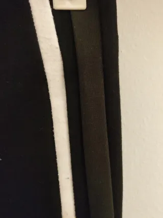 Pantalón ZARA deportivo negro talla XS Nuevos