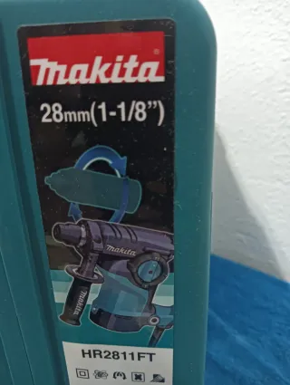 Martillo Perforador Makita HR2811FT Nuevo