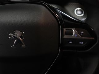 Peugeot e-208 Eléctrico Allure Pack 100 kW (136 CV)