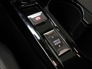 Peugeot e-208 Eléctrico Allure Pack 100 kW (136 CV)